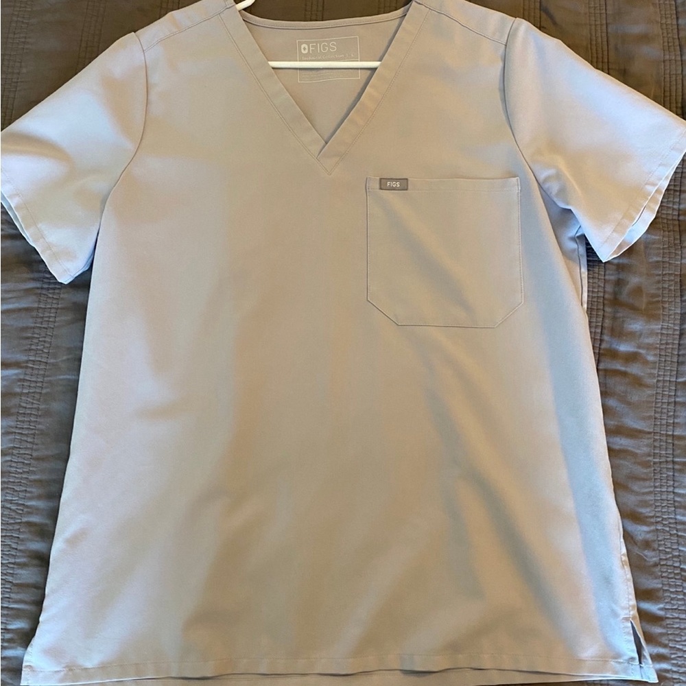 FIGS Scrub Top
